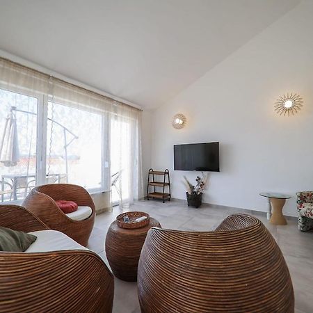 Apartment Rosso Zadar Exterior photo